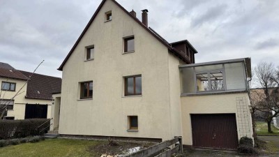 Preiswertes, gepflegtes 5-Zimmer-Einfamilienhaus mit EBK in Heidenheim an der Brenz