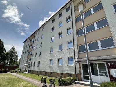 Helle 1 Zimmer-Wohnung mit Balkon und Fahrstuhl