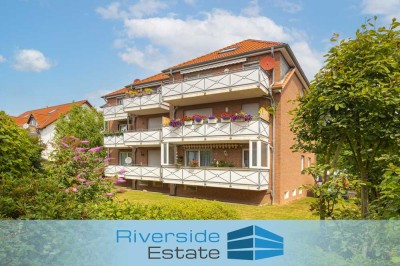 Helle 2,5-Zimmer Maisonette-Wohnung mit Garage, Balkon und Einbauküche in Bad Nenndorf!