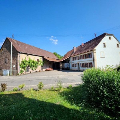 Herzensprojekt mit Potenzial: Bauernhof mit Scheune, Halle & Innenhof auf 2.580 qm in Horschbach