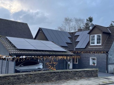 Einfamilienhaus vollständig saniert mit Solar und Garagenhof