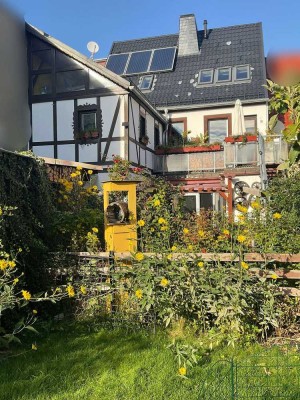 ***Stadtzentrum Freiberg sucht mit traumhaften Garten sucht Individualisten***