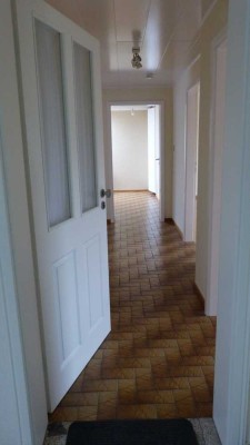 Gepflegte 3‑Zimmer Dachgeschosswohnung in Paderborn