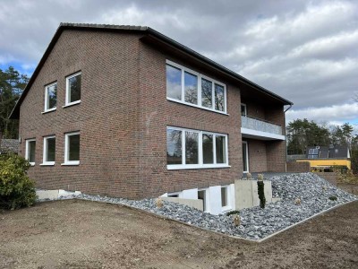 Schöne sanierte Dachgeschoss-Wohnung mit vier Zimmern und Balkon Bokel