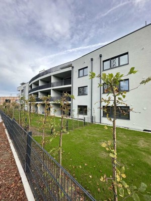 **2-Zimmer-Wohnung mit EBK und Garten**