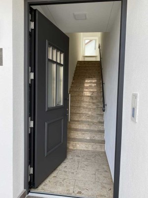 Repräsentative 4-Zimmer Wohnung im 1. OG in Isen