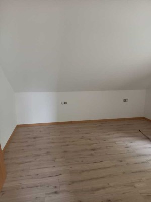 2-Zimmer-Wohnung mit Balkon und Einbauküche in Bad Wurzach-Hauerz