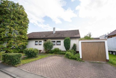 Familienfreundliches Einfamilienhaus mit schönem Grundstück