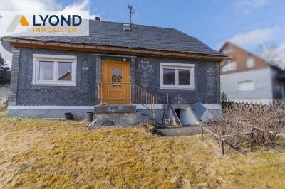 Einfamilienhaus viel Potenzial und großem Grundstück in ruhiger Lage