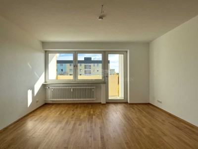Fasanerie! Helle 3-Zimmer-Wohnung mit Balkon in ruhiger Lage