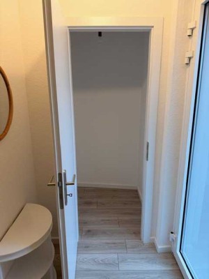 Helle 2-Zimmer Studio Wohnung in Hockenheim