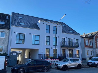 WG geeignet: Traumhafte Maisonette-Whg mit Dachterrasse