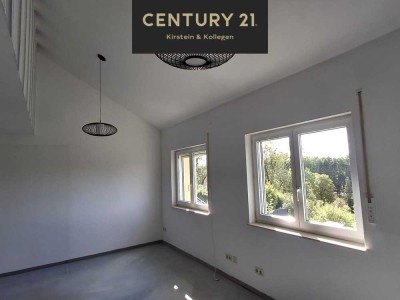Sofort bezugsfertige Maisonette-Wohnung mit Garten & Carport in ruhiger Lage – ideal für Familien!