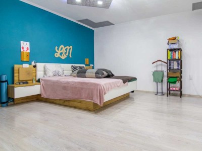 Charmante Wohnung mit ca. 88 Quadratmetern Wohnfläche und gemütlicher Laube