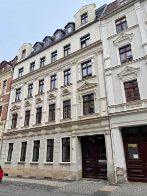 Schöne, helle 3-Raumwohnung mit Balkon und Einbauküche