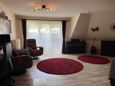 Moderne 2-Zimmer Wohnung im 2. OG mit Balkon in Bad Berneck