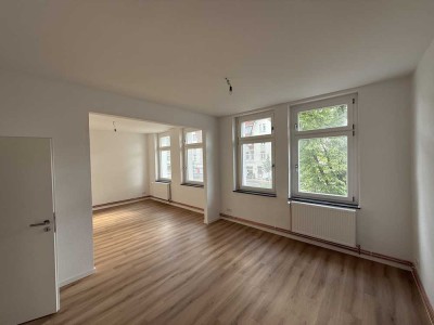 Neu sanierte Wohnung in zentraler Lage mit Balkon in Hannover