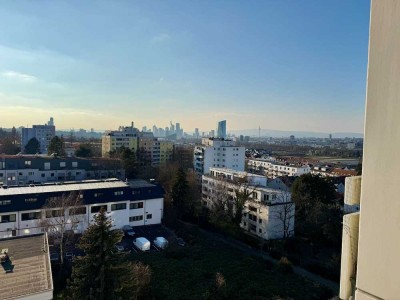 Stilvolle 1-Zimmer-Wohnung mit Balkon und EBK in Frankfurt
