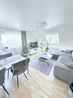 Charmante Möblierte 2,5-Zimmer Dachgeschosswohnung in Leinfelden-Echterdingen