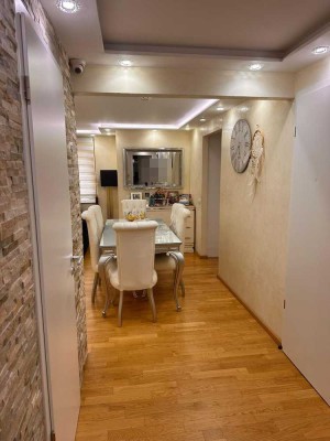 Luxuriöse Erdgeschosswohnung mit Garten in Weil am Rhein!