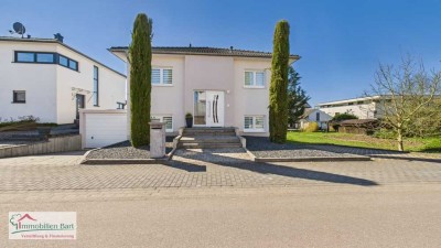 NENNIG: NEUWERTIGES, MASSIVES WOHNHAUS IN TOP LAGE AN DER GRENZE LUXEMBURG!