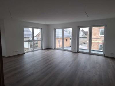 Attraktive 4,5-Zimmer-Wohnung mit gehobener Innenausstattung mit Balkon in Achstetten