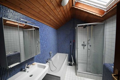 Hübsches Single – Apartment mit großer Küche in gepflegtem Wohnhaus (6 WE)