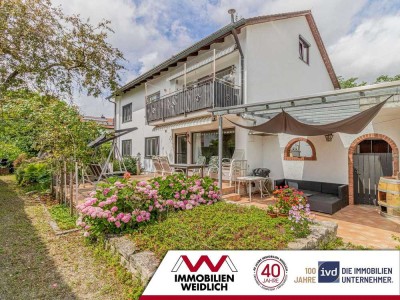 Viel Platz und Komfort: Teilmodernisiertes Dreifamilienhaus in ruhiger Lage