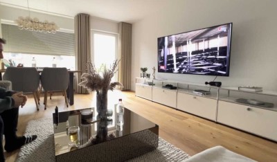 Sanierte Wohnung mit drei Zimmern sowie Balkon und Einbauküche in Ratingen-Hösel