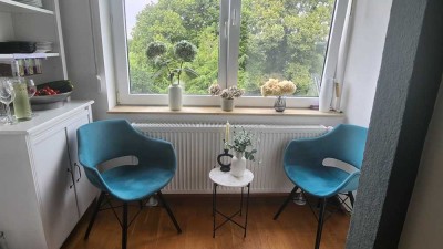 Charmanter Altbau trifft Moderne – Traumhafte 4-Zimmer-Wohnung mit Gartenanteil