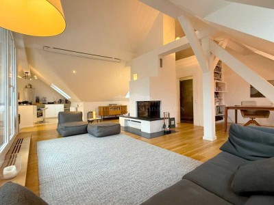 Lichtdurchflutete Dachterrassen-Maisonette-Wohnung im Altbau - Ludwigvorstadt