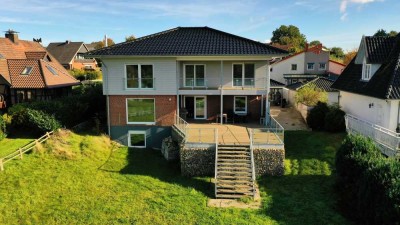 Im Auftr.: Seltene Gelegenheit: Großzügiges EFH mit exklusivem Grundstück direkt am Dannauer See