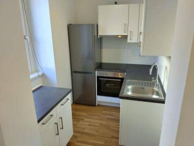 2 ZIMMER-Altbau + extra Wohnküche neu möbliert + neues Bad mit Dusche und WC + nähe Augarten!