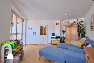 Tolle Maisonette-Wohnung mit neuem Bad, Fenster, Böden & vielem mehr!