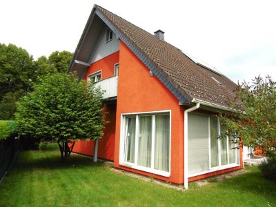 Einfamilienhaus mit möglicher Einliegerwohnung am Schweriner See