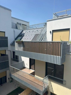 Viel Platz mit großem Balkon für die ganze Familie - Nähe Kirchenplatz Atzgersdorf.