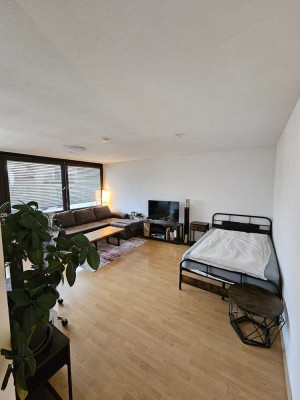 großzügige 1 Zimmer Wohnung in Reutlingen City