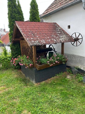 +Liebevolles Ein-/Mehrfamilienhaus in Ruhelage, direkt in Oberpullendorf in sehr gutem Zustand mit bester Infrastruktur! + Garten, 3Garagen, Nebengebäude, Klima, Photovoltaik! Finanzierung: nach einer entsprechenden Anzahlung,Ratenzahlung denkbar!+