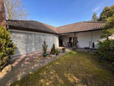 Walmdachbungalow in Bad Zwischenahn-Ofen