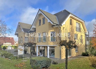 Charmantes Appartement mit Kamin und Balkon in Seebad Kölpinsee