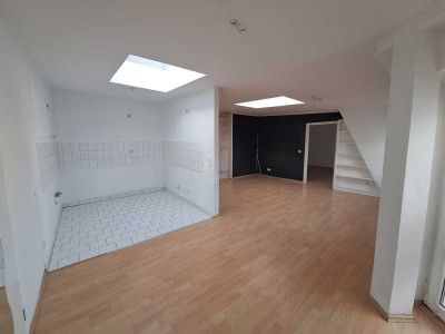 Dachgeschosswohnung zur Miete mit Renovierungsoption in der Magdeburger Altstadt