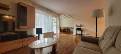 Möblierte 3-Zimmer Wohnung mit Balkon in Zentraler Lage