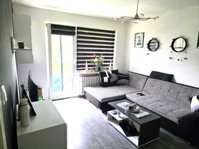 Schöne 3-Zimmer Wohnung mit Balkon, 1.OG, großer Gemeinschaftsgarten!