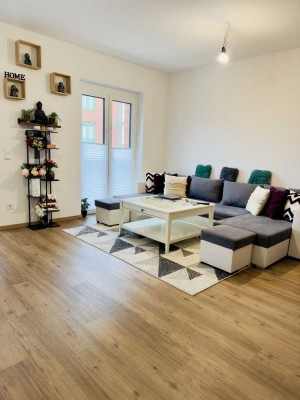 Exklusive 2-Raum-Wohnung mit gehobener Innenausstattung mit Einbauküche in Hannover