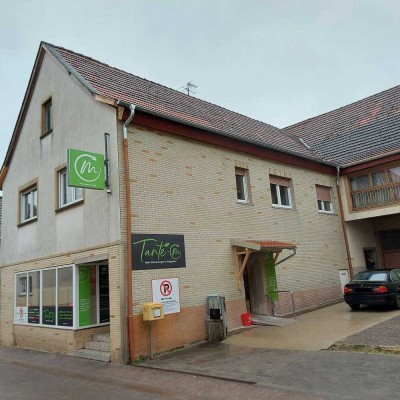 Top-Gelegenheit! Wohn-und Geschäftshaus mit viel Potenzial in Hallgarten zu verkaufen