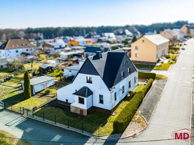 Kleine  Doppelhaushälfte zum An- und Umbau in wunderbarer Lage
