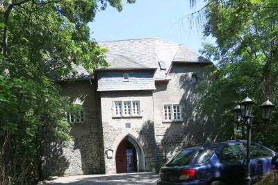 Westerburg 2-Zimmer-DG-Wohnung im historischen Vasallenhaus, EBK