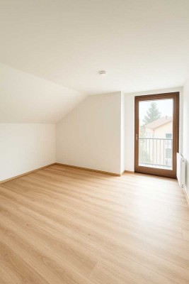 Frisch sanierte 3-Zimmer-Wohnung mit Balkon, EBK, Stellplatz & viel Platz