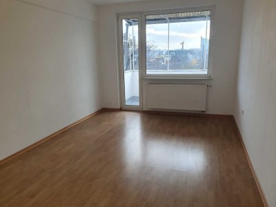 Gepflegte 2-Zimmer Wohnung im 3. OG mit Balkon in Flingern Nord