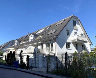 Stilvolle Gartenwohnung in Stadtvilla |  Privatgarten | Haus-Gefühl | Miele-Designküche | TG